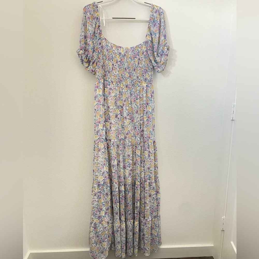 Floral Maxi Dress with Puffed Sleeves- Size 14